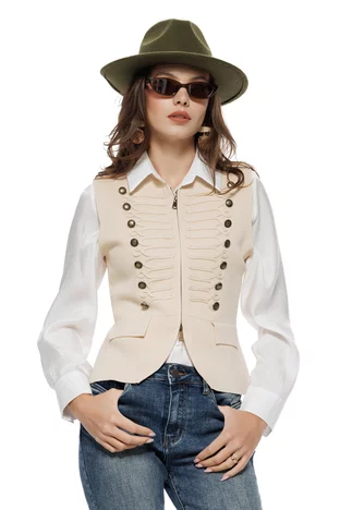 Vesta dama eleganta din tricot premium crem design army nasturi metalici si fermoar