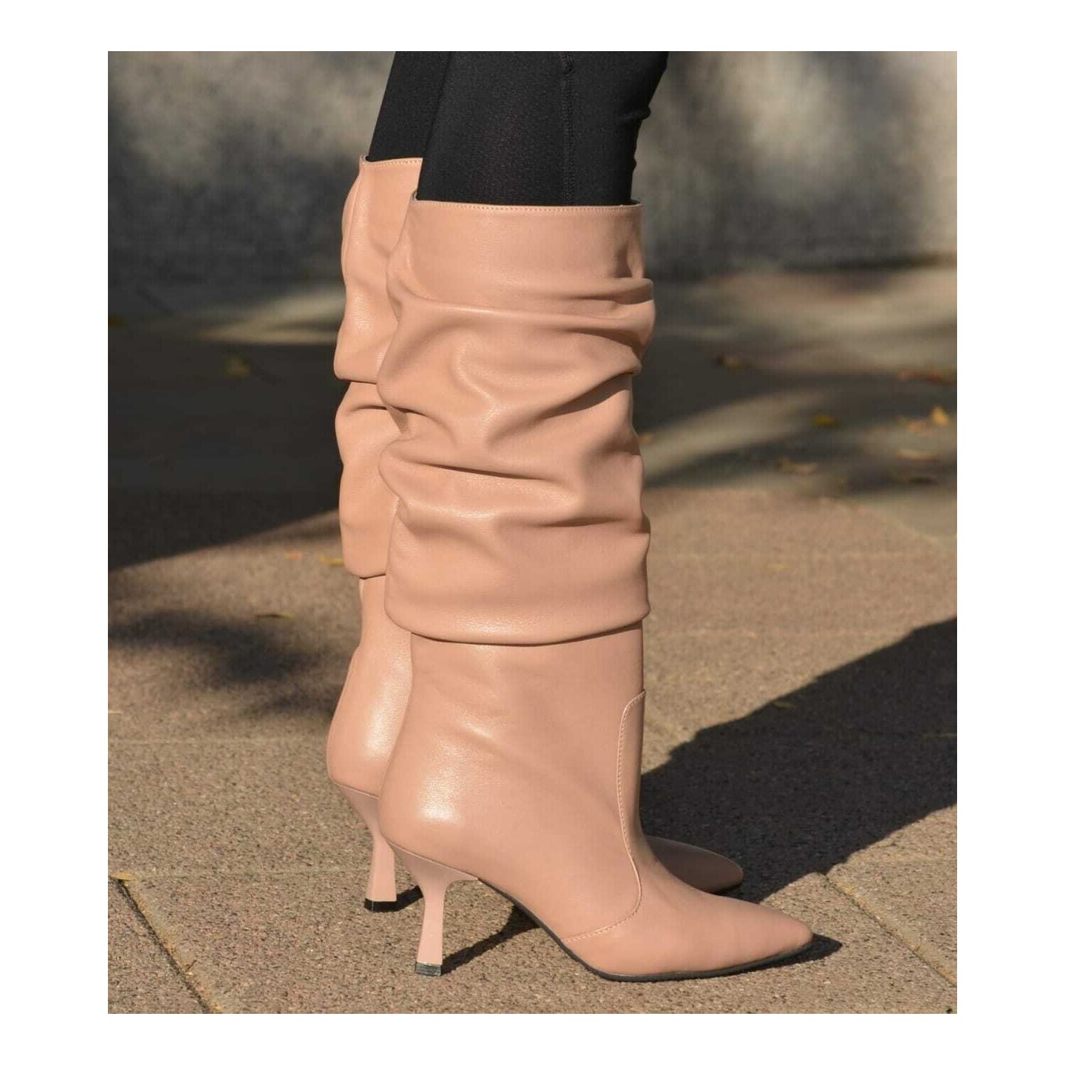 Aceasta este imaginea corespunzatoare acestui obiect