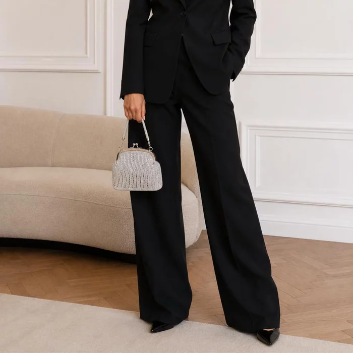 Geanta dama cu Cristale Argintii Firenze– Geantă Elegantă de Ocazie pentru Evenimente Speciale picture - 3
