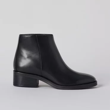 Ghete dama din Piele Naturala Negre Carlita