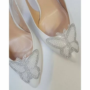 Pantofi de dama din piele naturala alb sidef cu aplicatie fluture Dada