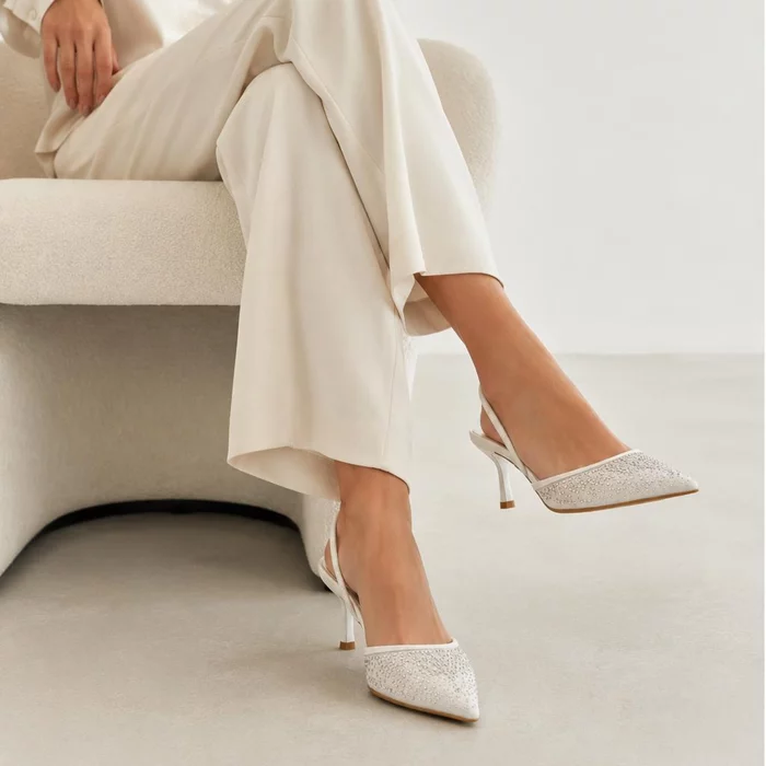 Pantofi stiletto eleganti din dantela si strasuri Albi cu toc mic Lolla picture - 2