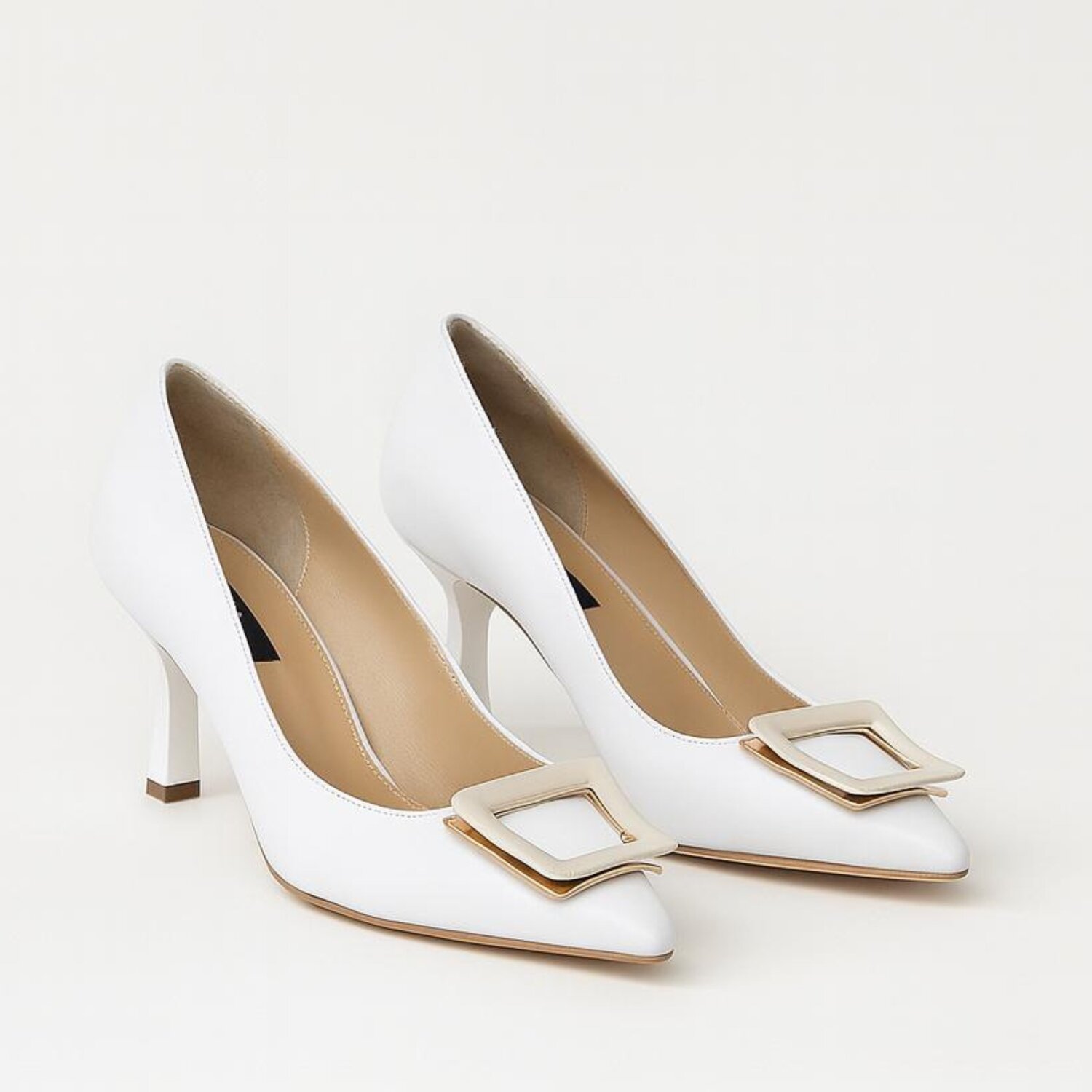 Aceasta este imaginea corespunzatoare acestui obiect