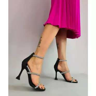 Sandale elegante Negre cu barete si strasuri Clare