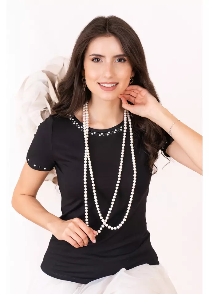 Bluza neagra cu perle si strasuri