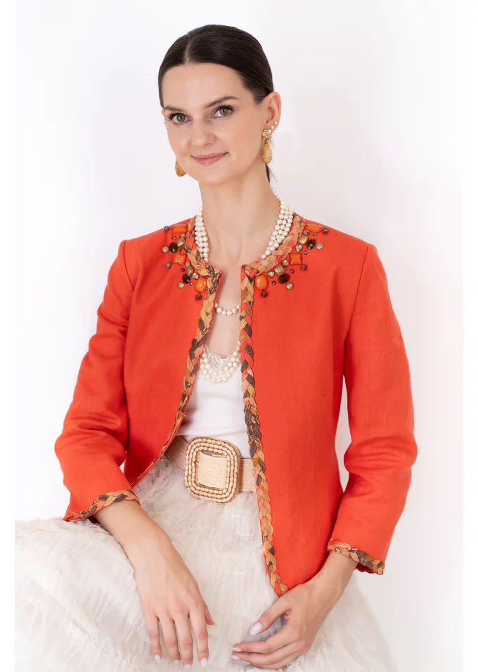 Sacou din in coral inchis decorat cu bijuterii