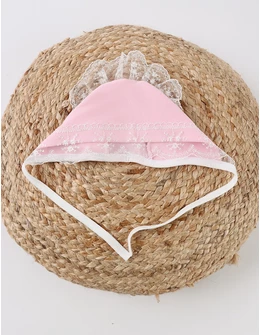 Caciulita cu dantela stil tichie, roz