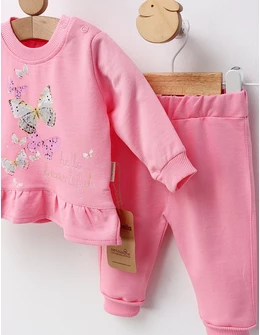 Costumas Hello Beautiful, cu roz