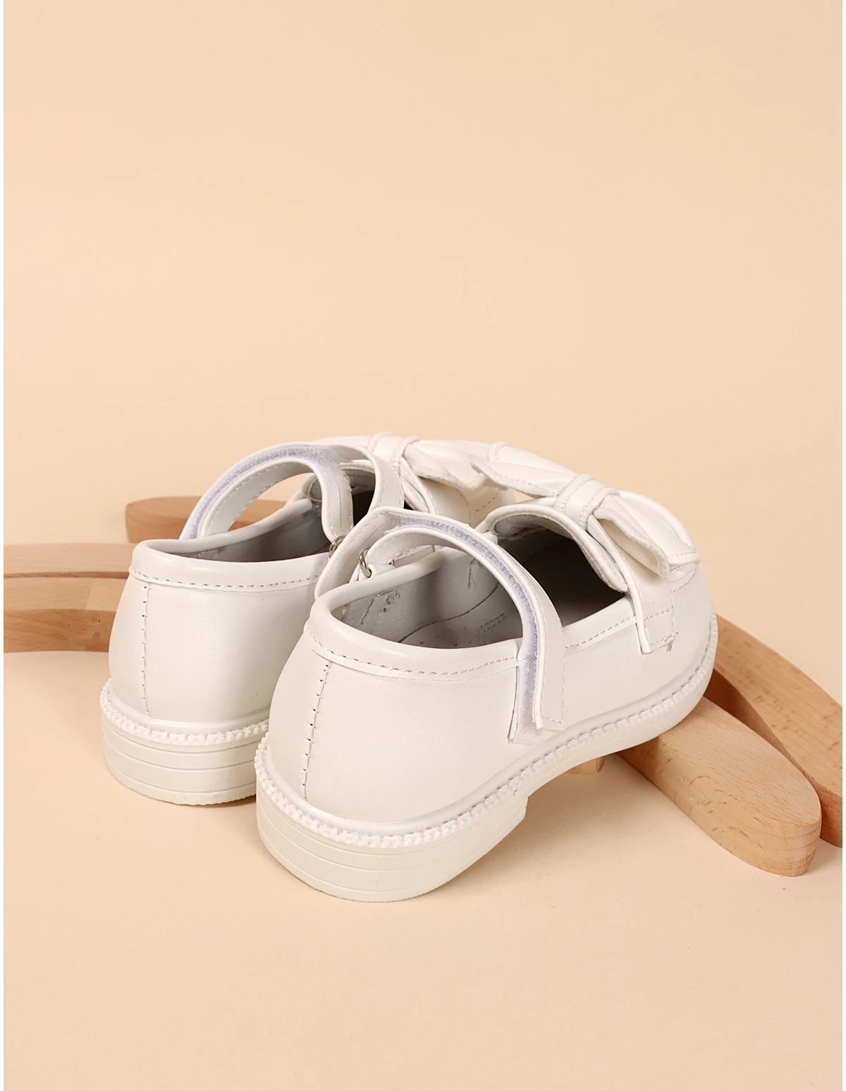 Pantofiori cu fundita Milano model alb