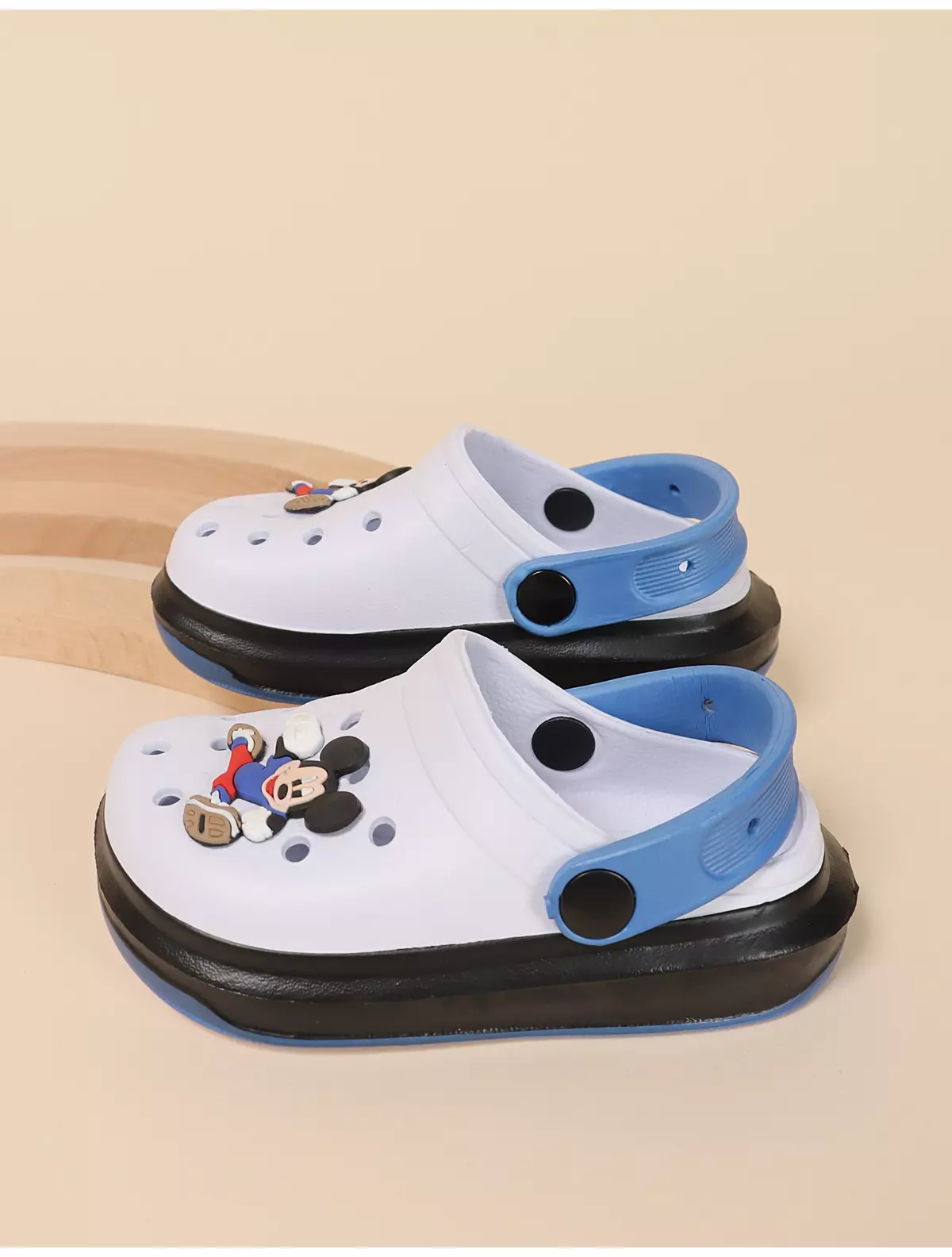 Papuci stil crocs Mickey Mouse model bleu