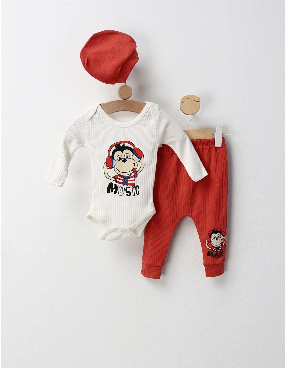 Costumas 3 piese Music Monkey, alb-caramiziu