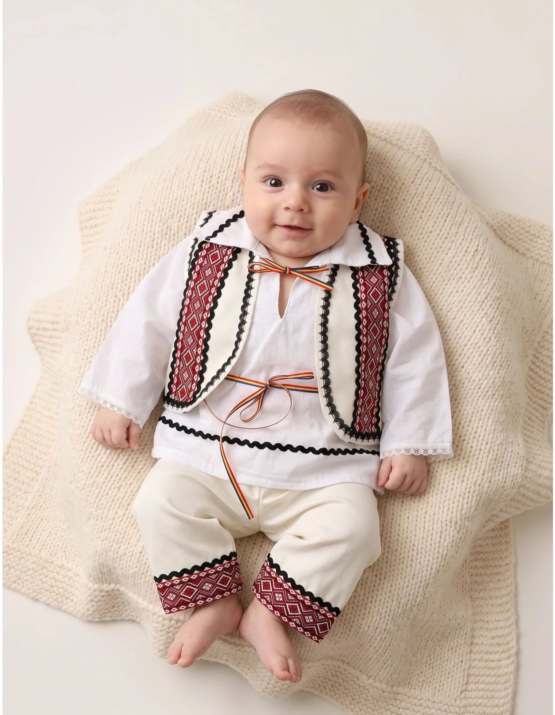 Costumas TRADITIONAL Farcas, ecru-alb-negru