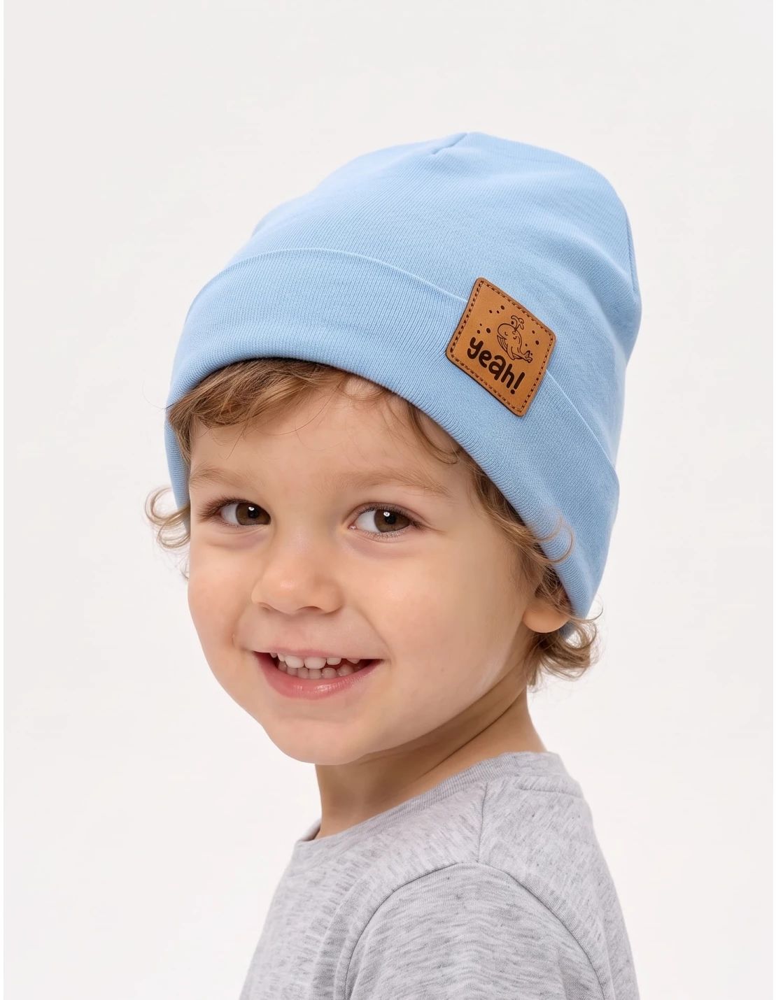 Fes copii, Octavian, model blue