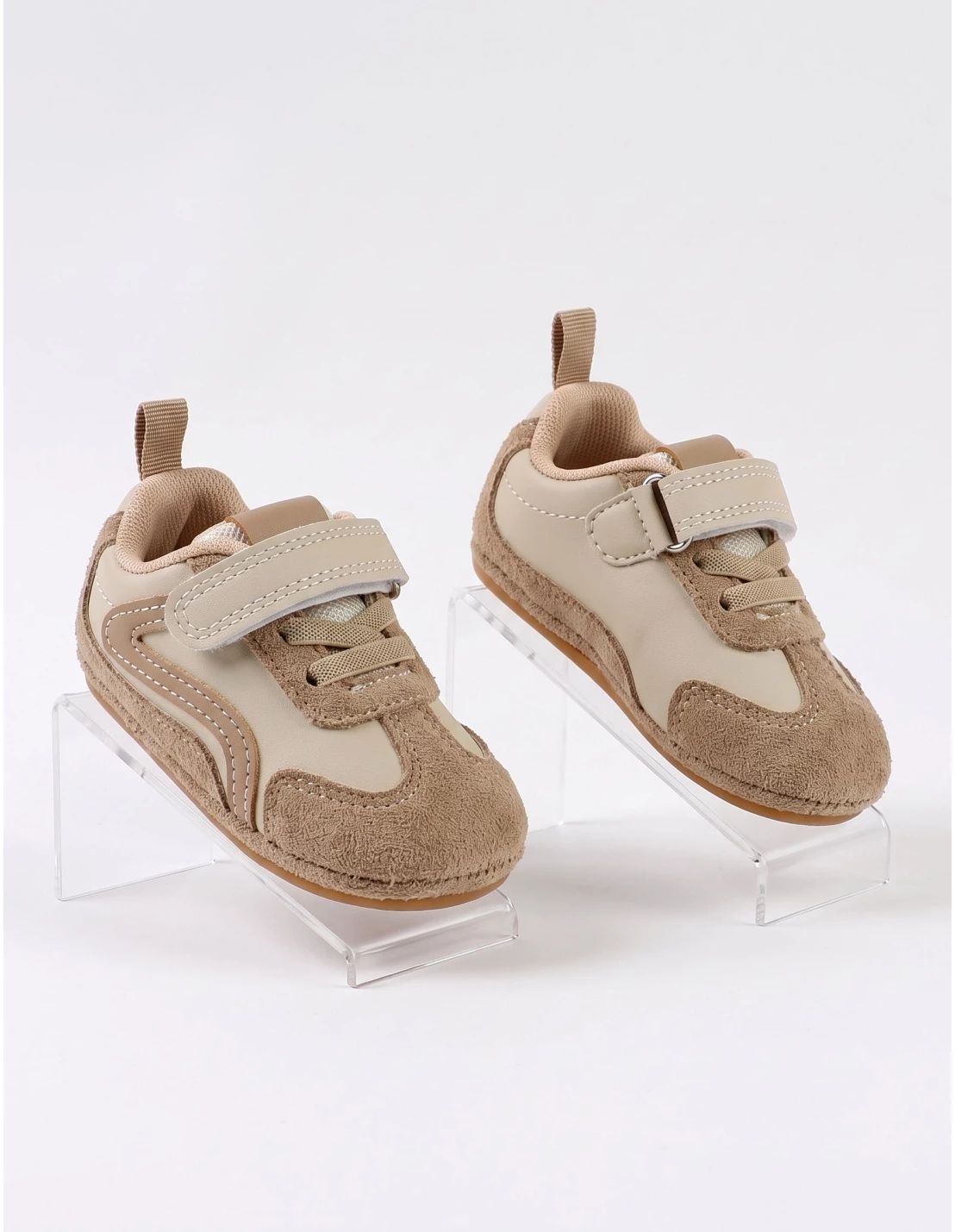 Pantofi sport Clibee baby, crem