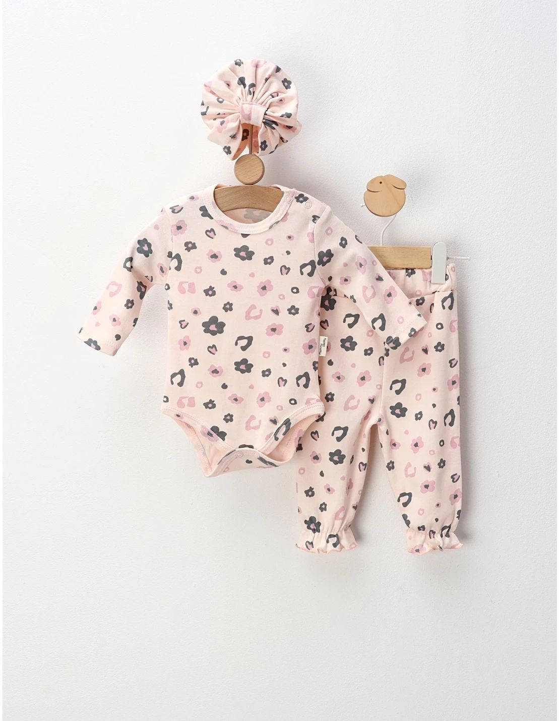 Set 3 piese, cu turban, body, pantaloni, roz