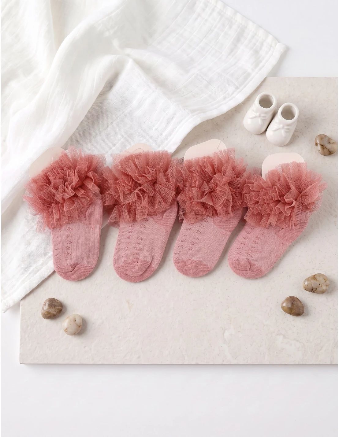 Set 4 perechi sosete elegante, cu dantela, roz