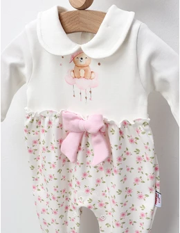 Salopeta cu fes, Ursulet pe Norisor, cu roz