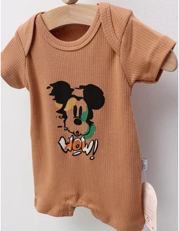 Salopeta de vara, Wow It s Mickey, maro