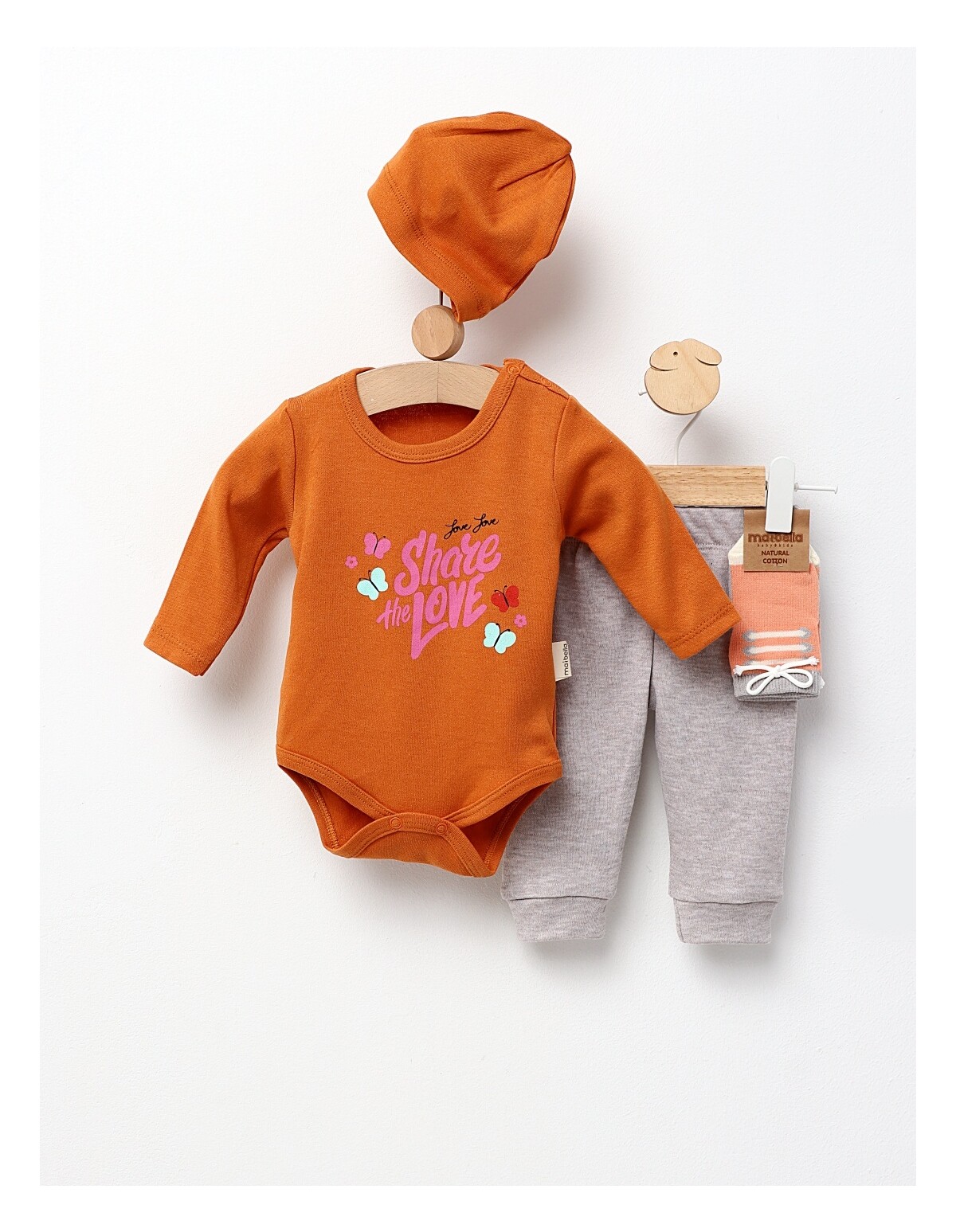 Set 4 piese bebe, Share the Love, caramiziu
