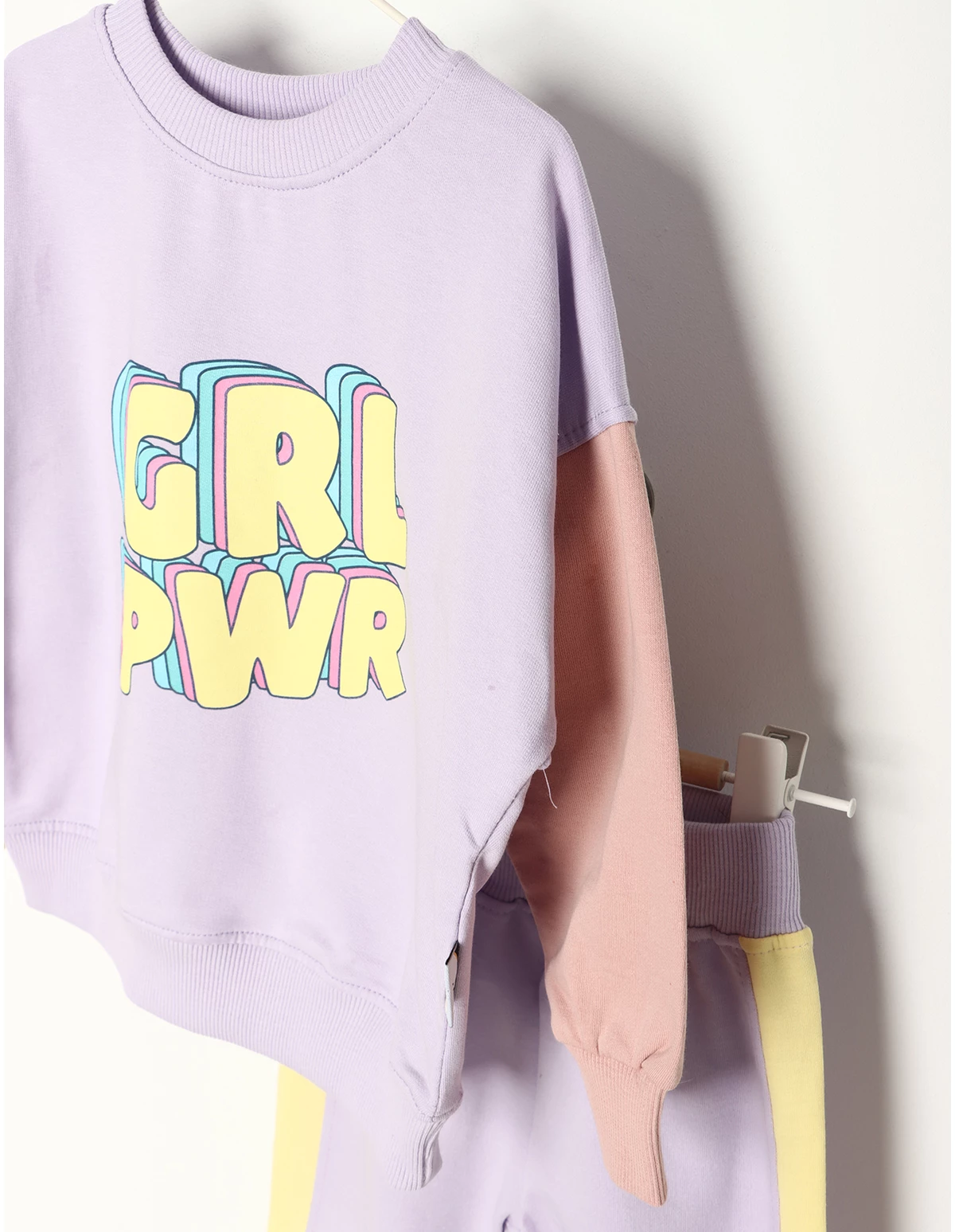 Trening GIRL PWR mov