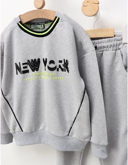 Trening NEW YORK city, gri
