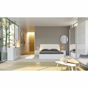 Dormitor Family, cu dulap culisant, pat 160x200 cm, 2 noptiere, comodă și oglindă, finisaj alb lucios