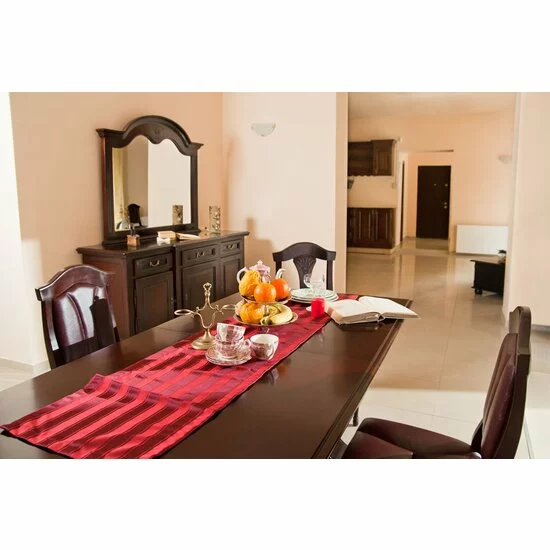 Masă sufragerie extensibilă Mara din lemn masiv fag, panel și MDF, furniruită cu furnir de nuc, 2.00–2.80 m picture - 3