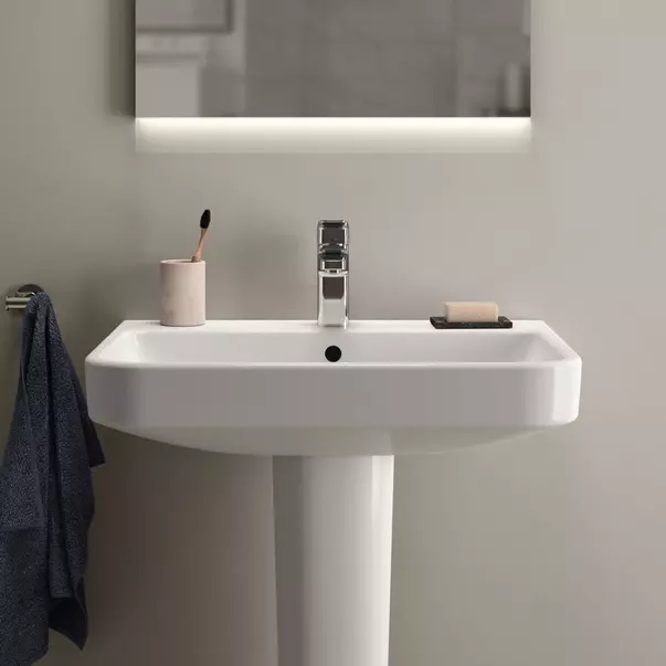 Lavoar suspendat Ideal Standard i.life B alb lucios 55 cm cu orificiu preaplin picture - 3