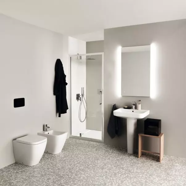 Lavoar suspendat Ideal Standard i.life B alb lucios SmartGuard 55 cm cu orificiu baterie si preaplin picture - 4