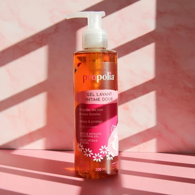 Gel delicat pentru igiena intima cu propolis, tea tree si ape florale ecologic 200ml Propolia