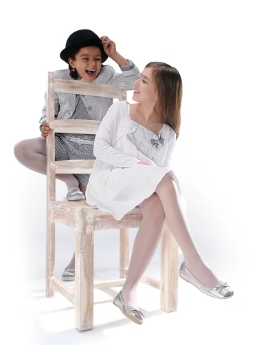 Kinderstrumpfhose mit Strumpfhose und verstärkter Spitze Knittex Ala 20 den