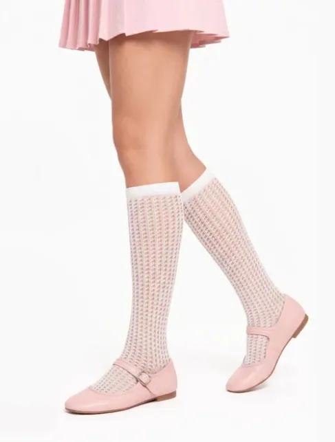 Sosete fete albe cu model tricot lungi sub genunchi Conte Elegant Miss 056