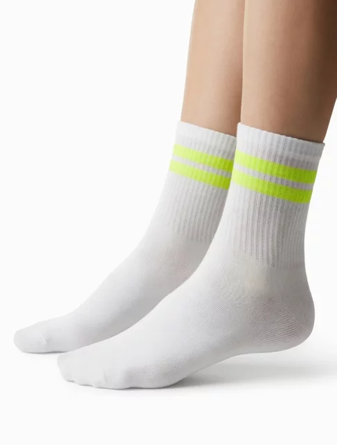 Sosete bumbac albe cu dungi neon Steven S026-226