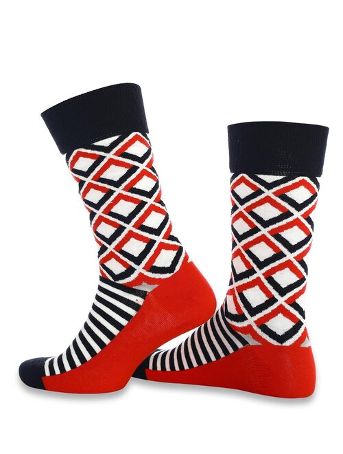 Sosete rosii cu patrate si dungi negre Socks Concept SC-1872