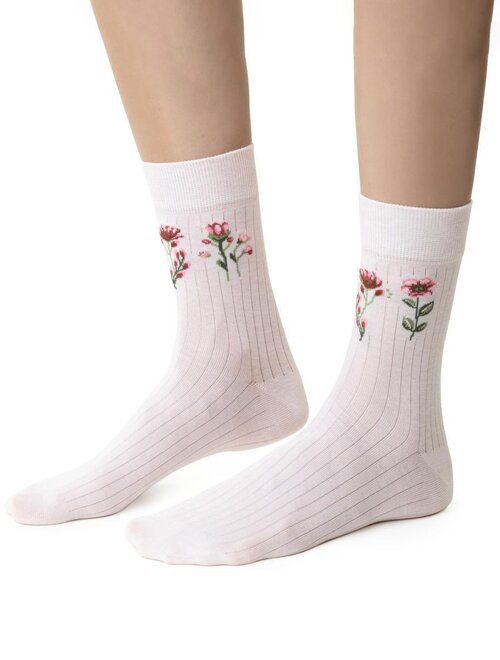 Sosetaria Sosete roz pudra raiate cu flori Steven S017-048