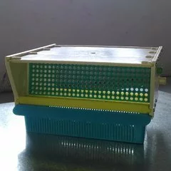 Colector polen plastic pentru tablita de zbor fixa picture - 4