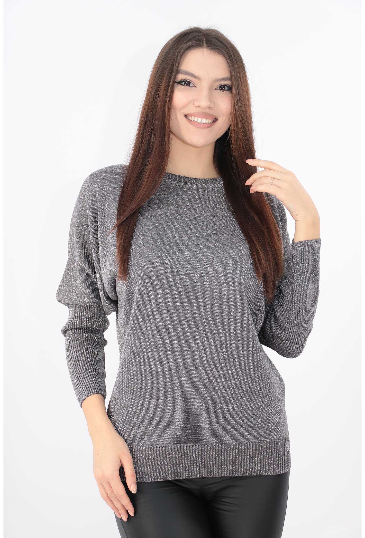 Bluza eleganta gri cu fir stralucitor