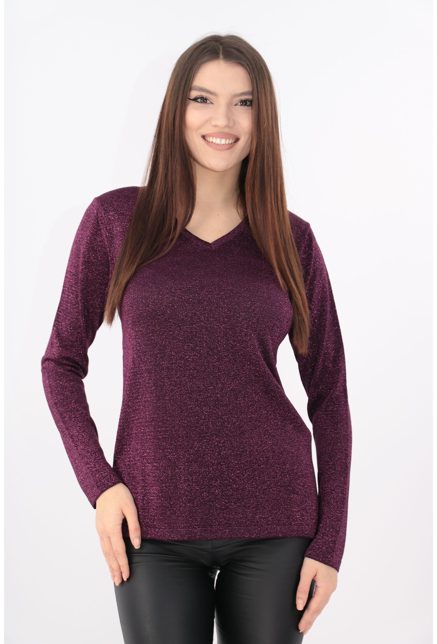 Bluza eleganta mov cu fir stralucitor