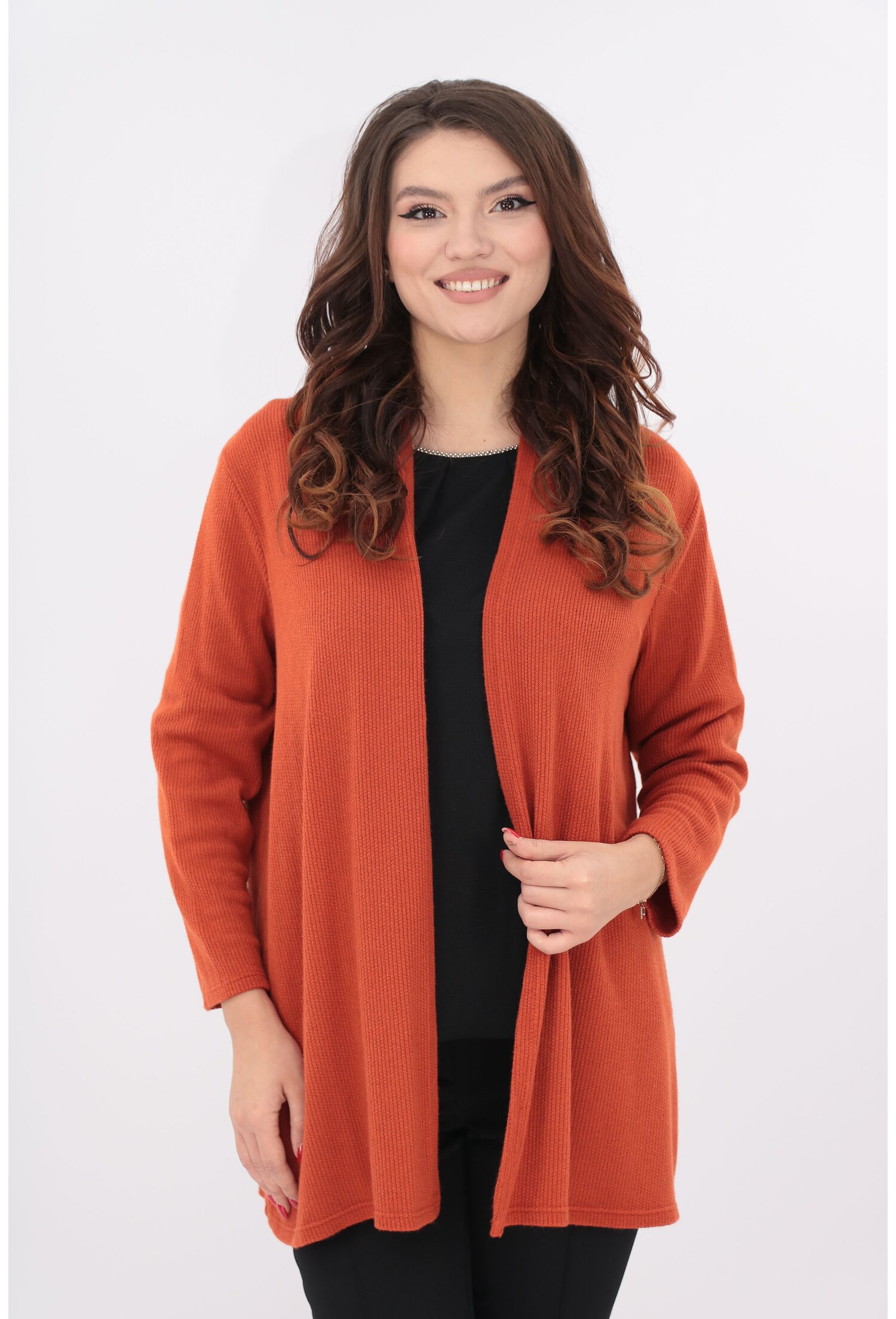 Cardigan caramiziu tricotat