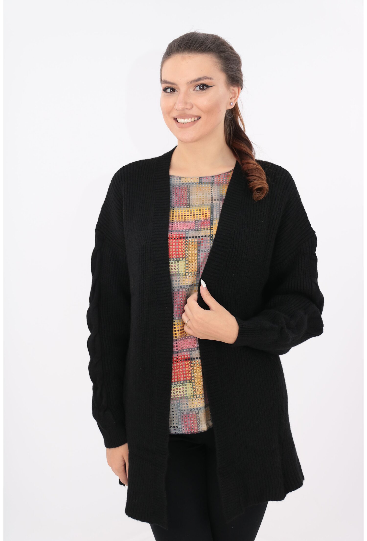 Cardigan lung negru tricotat spic