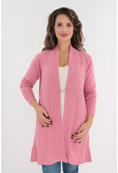 Cardigan roz tricotat cu model in relief si brosa