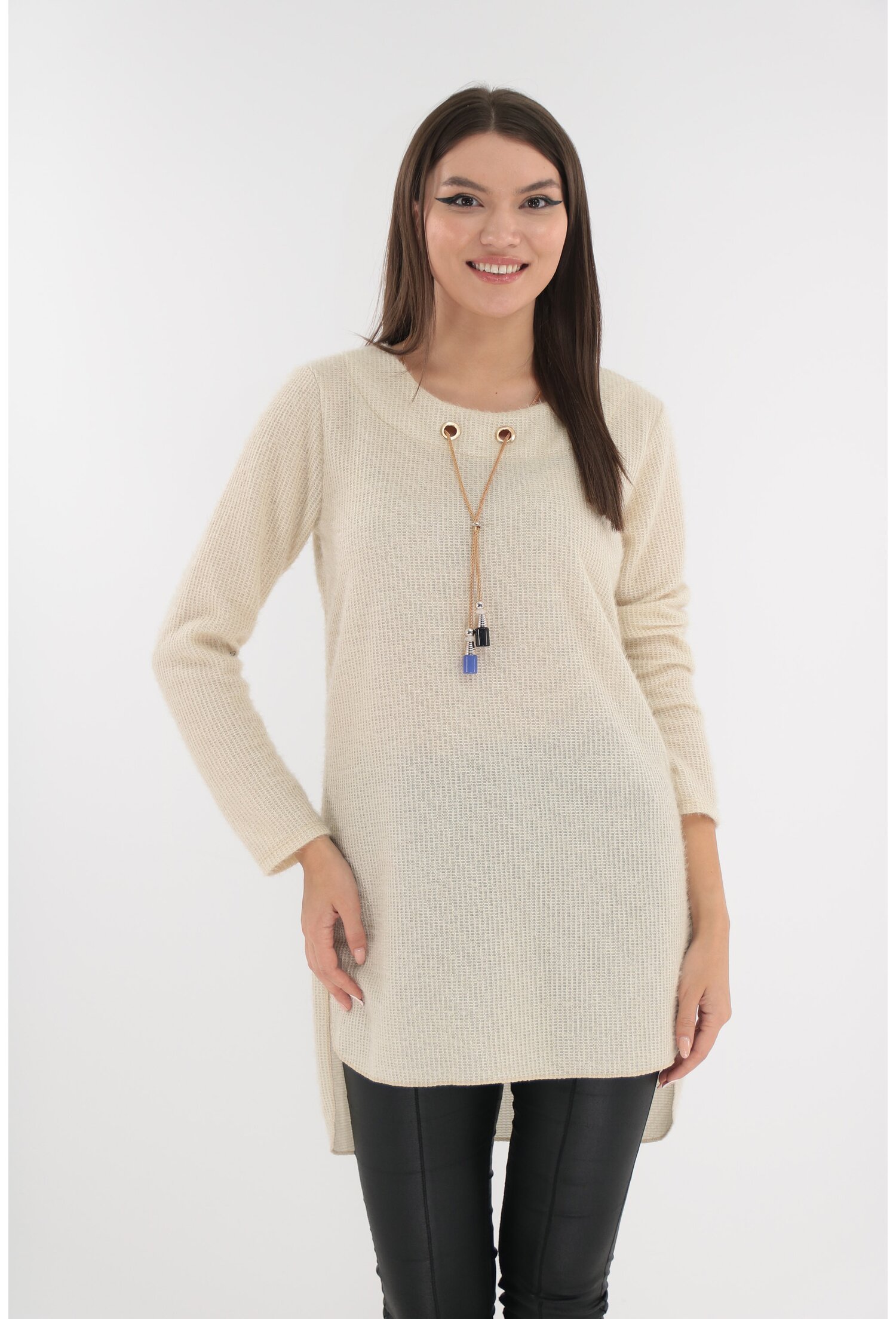 Pulover lung ivory cu lantisor