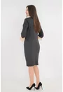 Rochie antracit cu volane la mansete si esarfa crem cu buline