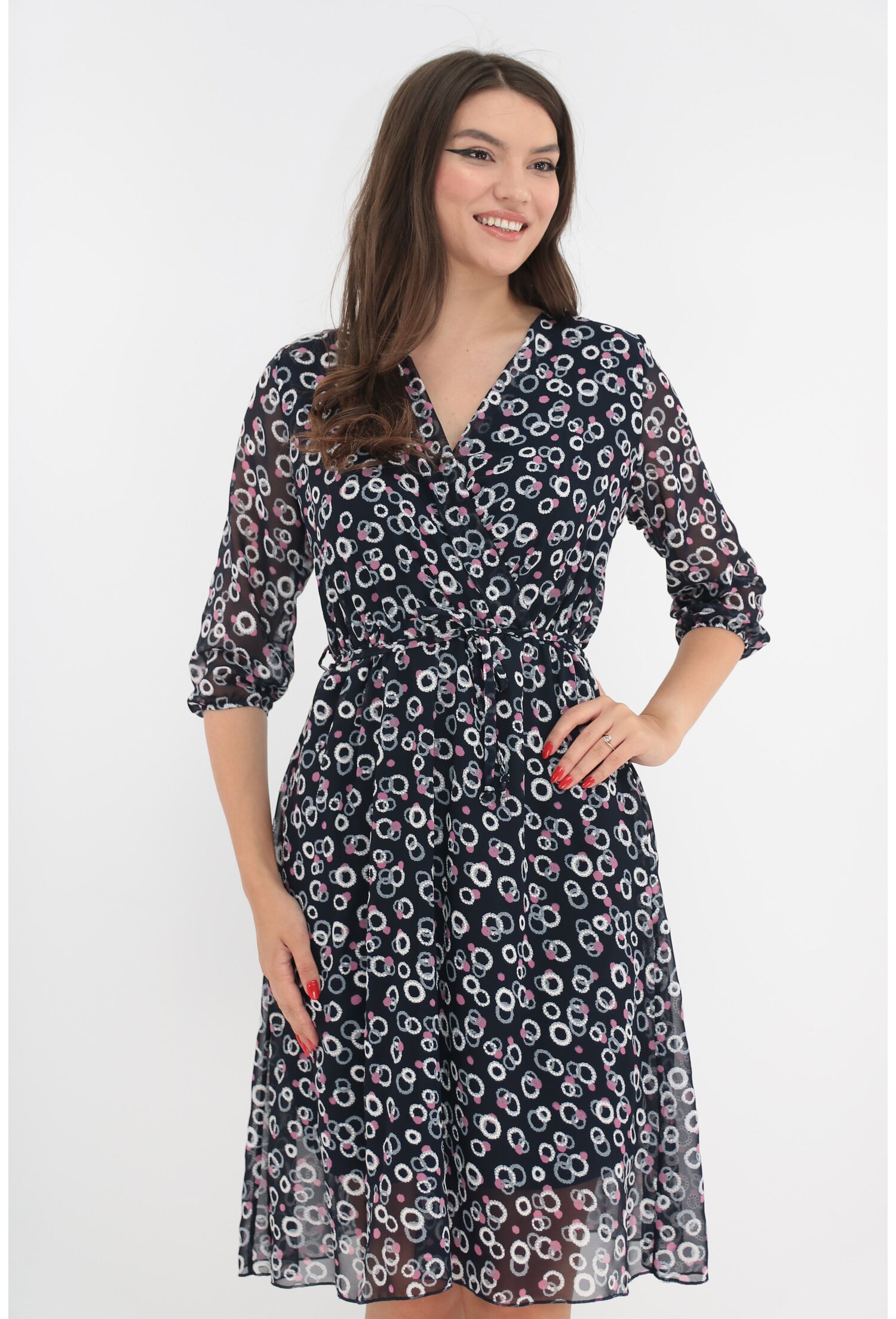 Rochie bleumarin cu buline albe si roz