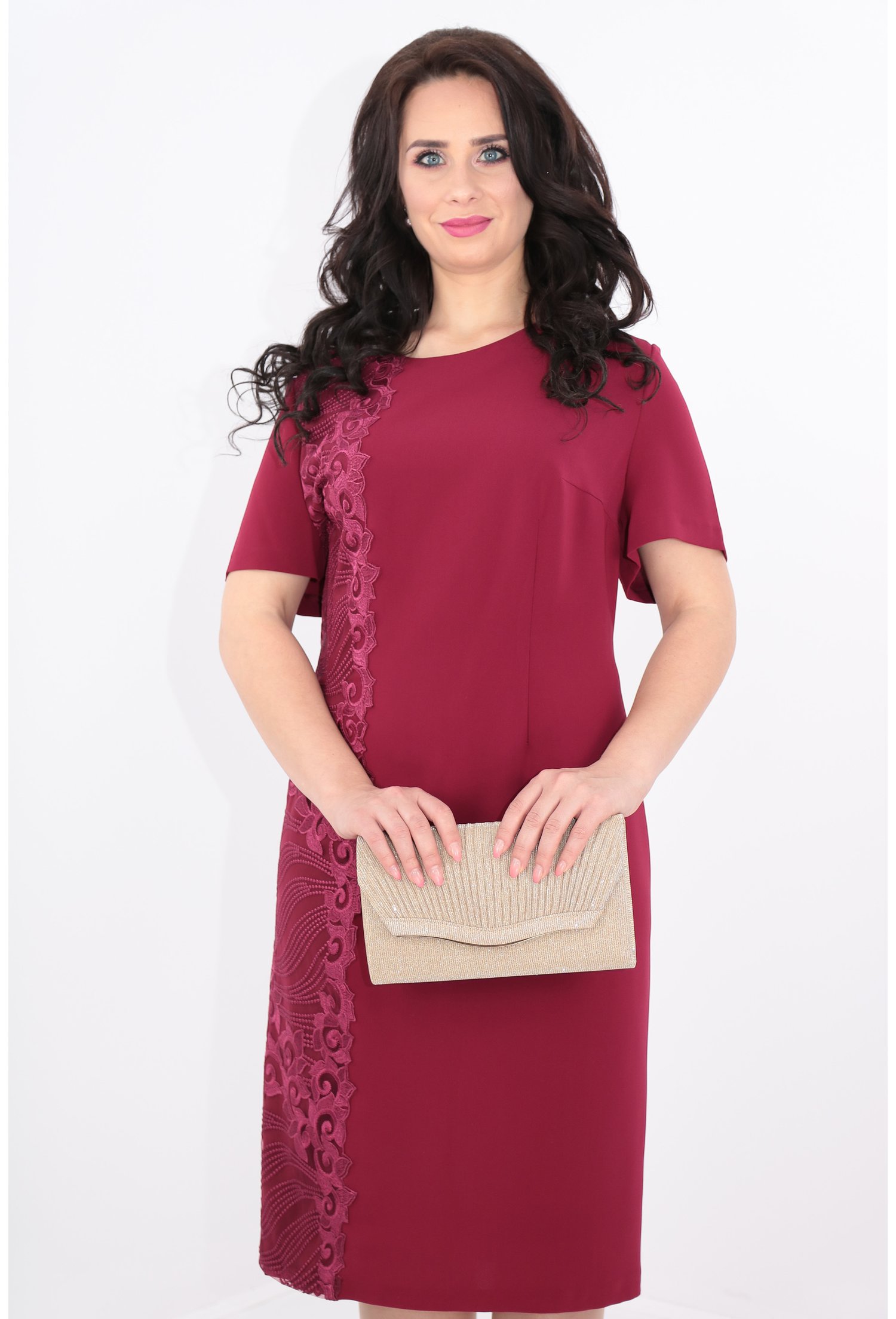 Poze Rochie bordo cu dantela aplicata