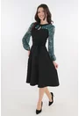Rochie cocktail neagra cu maneci din voal si cordon in talie