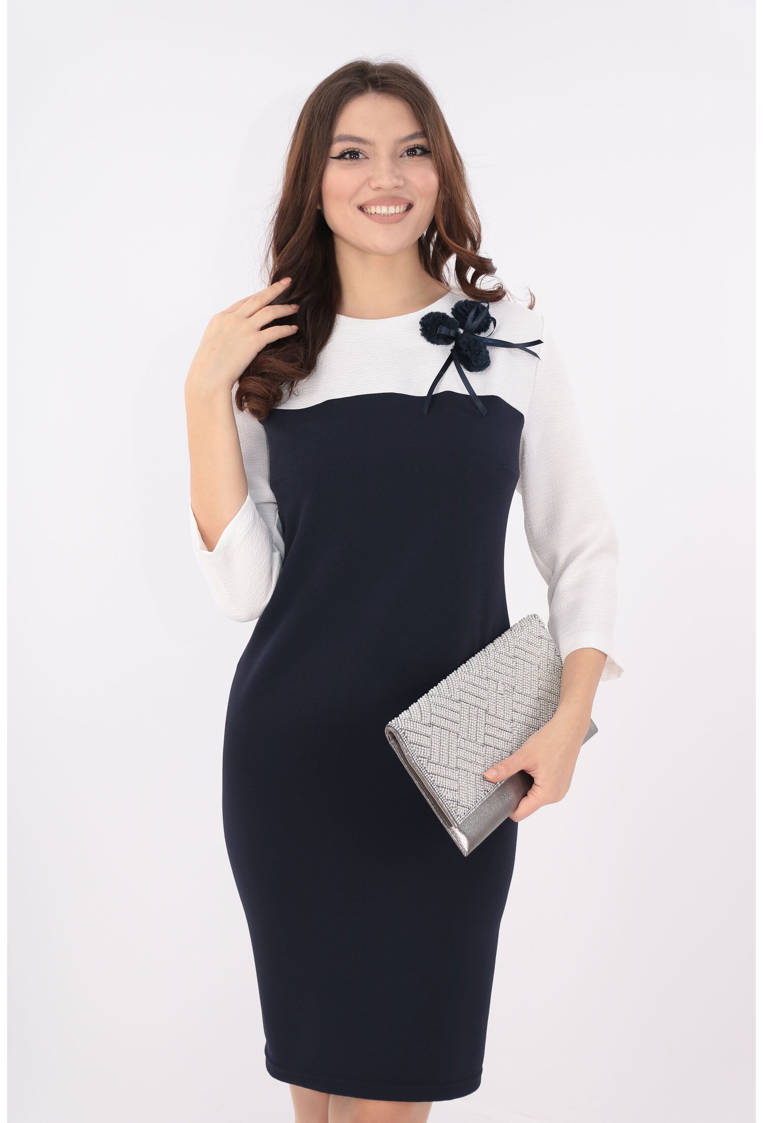 Rochie eleganta bleumarin cu alb