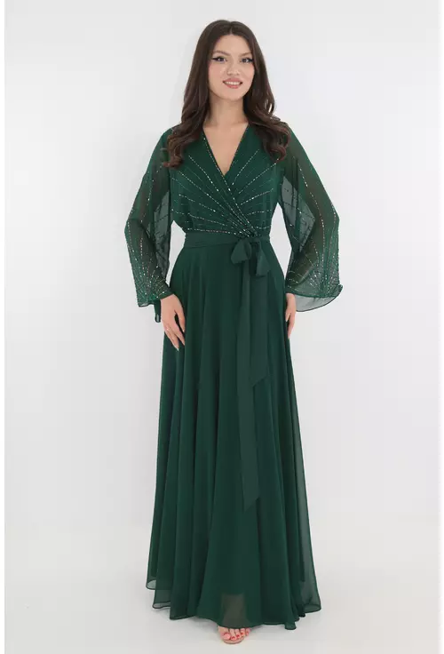 Rochie eleganta clos de seara din voal verde cu strasuri argintii