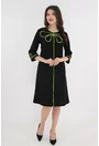 Rochie eleganta din stofa neagra cu banda satinata verde