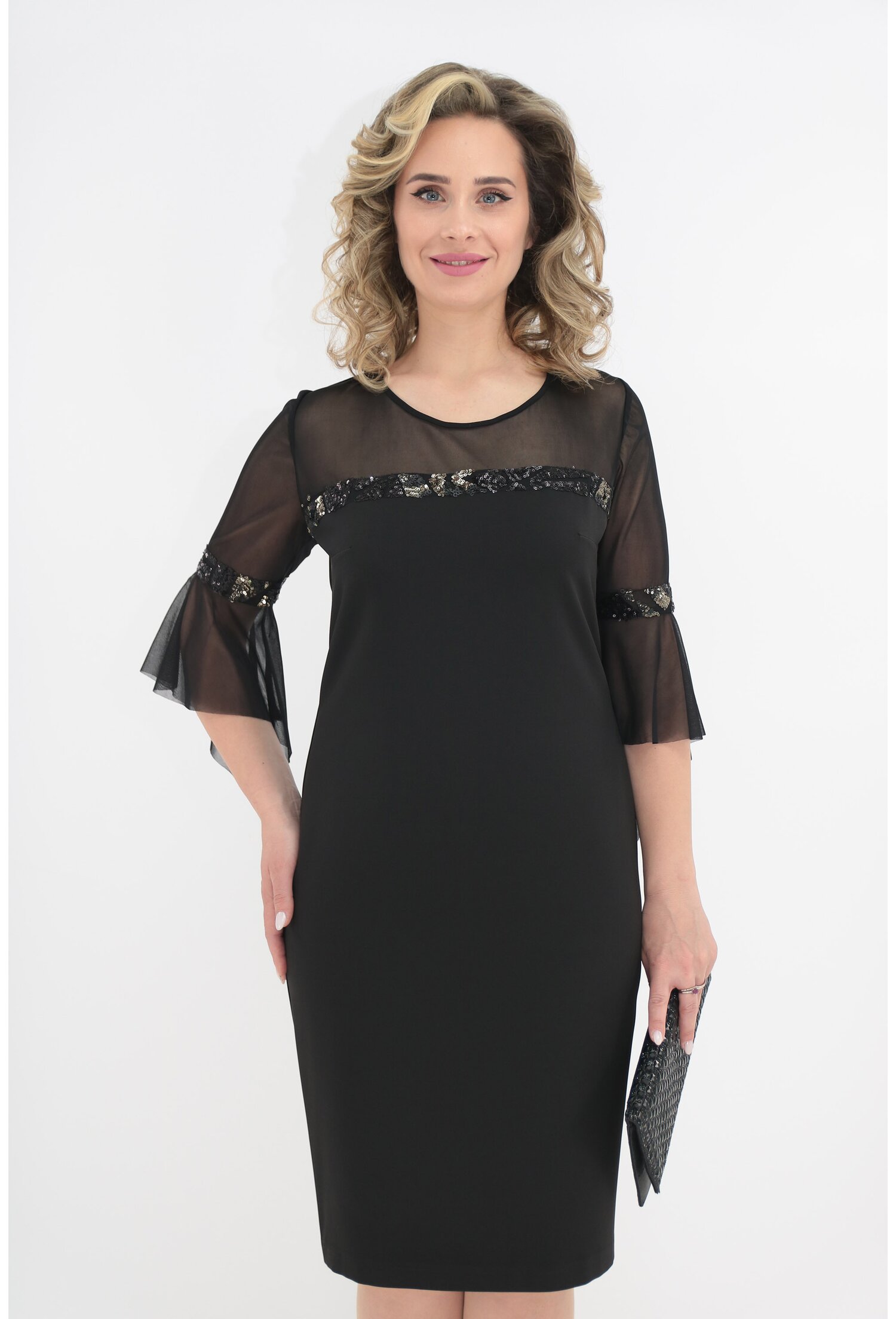 Rochie eleganta neagra cu tull si banda din paiete